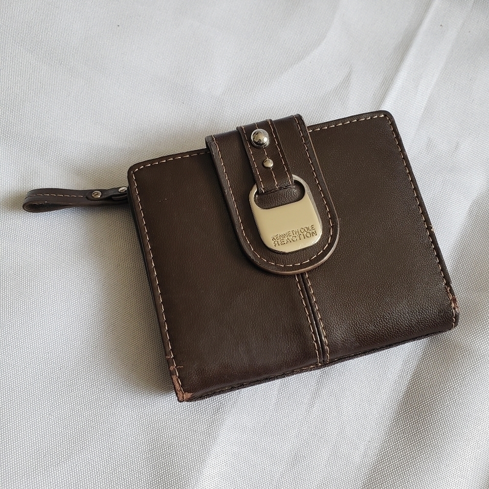 Kenneth Cole Reaction Genuine Leather Bifold Wallet Coin Purse Small Brown